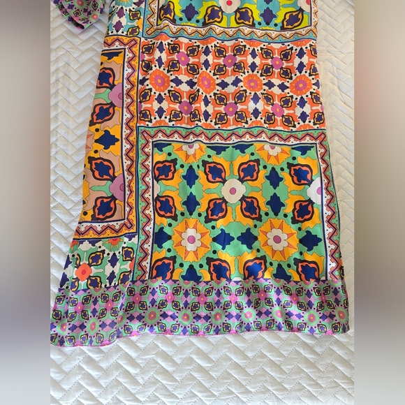 Zara Colorful Floral Kimono Robe - Picture 9 of 12